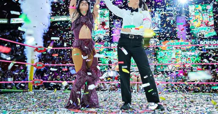 Noche legendaria: Mercedes Moné defiende el oro e India Sioux conquista el trono universal
