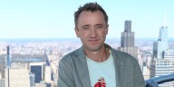 Tom Felton Lights Up the Empire State Building Ahead of His Return to Draco Malfoy on Broadway | Harry Potter, Tom Felton 