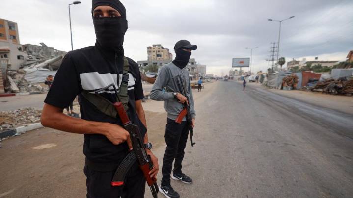 Hamas asserts control in Gaza and targets alleged collaborators as ceasefire takes hold