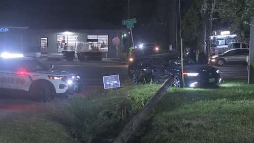 Motorcyclist hit by deputy; carjacking suspect arrested after near hourlong chase around Harris County, authorities say