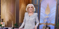 Mirtha Legrand volvió a marcar tendencia y deslumbró en su programa con un vestido rose gold con brillos