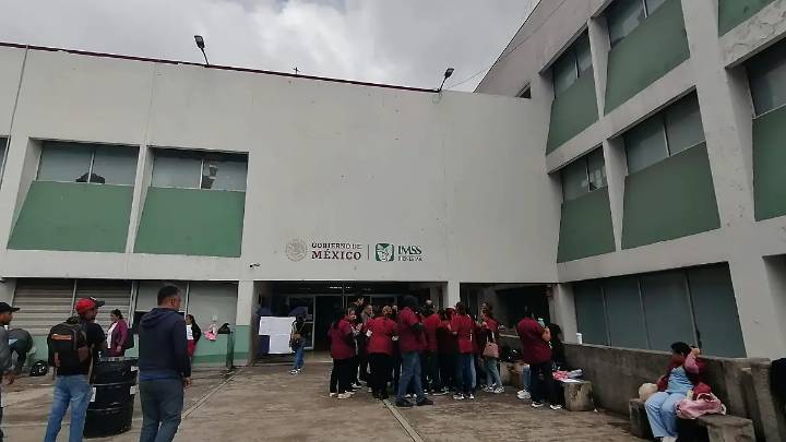 Comienzan a pagar salarios a trabajadores de limpieza del sector salud