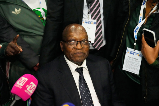 Juez ordena a expresidente sudafricano devolver 1,6 millones de dólares en honorarios legales