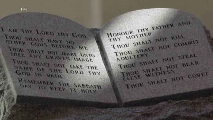 Texas school band director resigns over Ten Commandments law