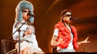 Un show íntimo: Ca7riel y Paco Amoroso hicieron delirar a 15.000 fans con guiño al Tiny Desk y beso apasionado