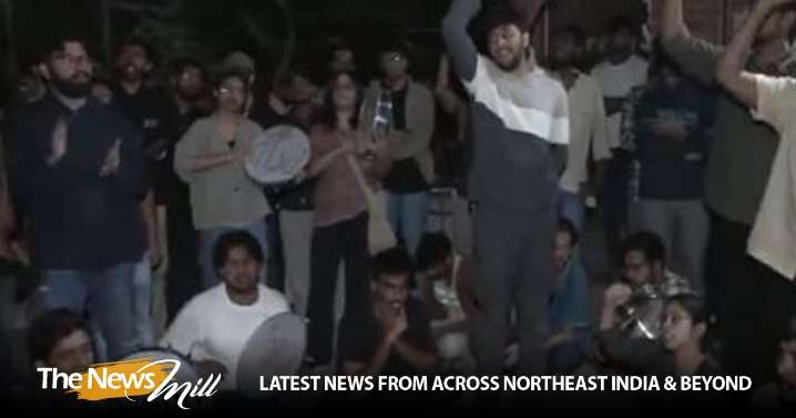 Delhi Police detain 28 JNU students, including JNUSU president, during protest march