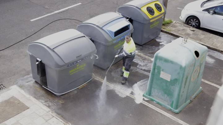 Tenerife se adhiere al acuerdo regional para reciclar los envases domésticos