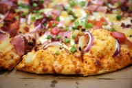 Korean Pizza Chain Enhances its Menu with U.S. Pork Sausage