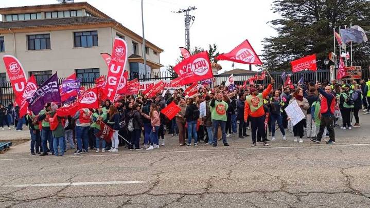 Seguimiento de casi el 100% en el primer día de huelga en rechazo al ERE de Mahle