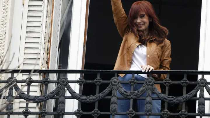Cristina Kirchner, sobre la advertencia de Trump a Milei: "Argentinos... ¡ya saben lo que hay que hacer!"