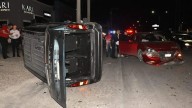 Chocan y vuelcan en la Ortiz Mena