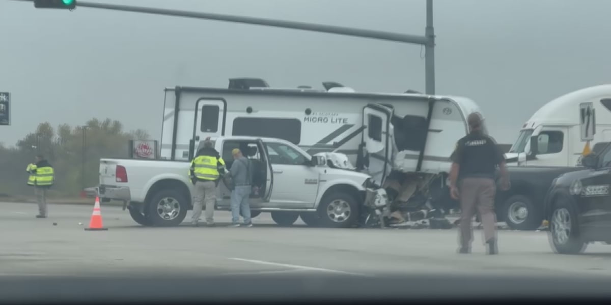 Crash at the Bosselman Travel Center intersection near Grand Island
