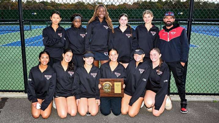 Half Hollow Hills East girls tennis wins third straight Suffolk team crown