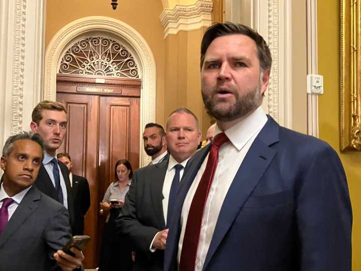 Vance defends Trump immigration policy, cites Springfield Haitian influx