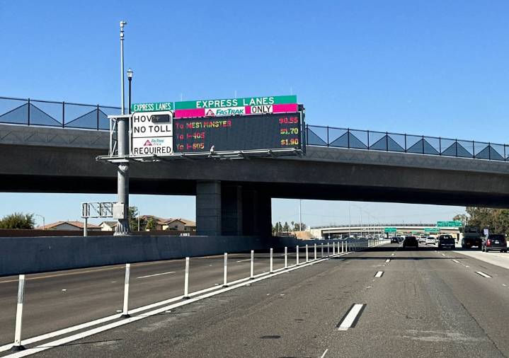 What’s causing his Bluetooth to disconnect on the 405 Freeway?