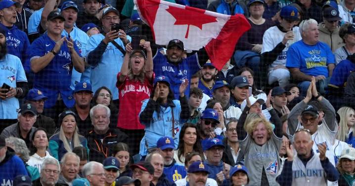Blue Jays fans donate to Seattle kids hospital after ALCS