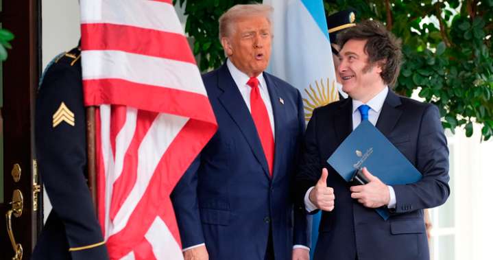 Donald Trump felicita a Javier Milei por su «aplastante victoria en Argentina»