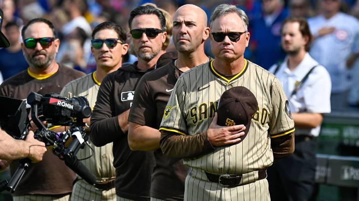 When did Mike Shildt, AJ Preller first discuss Padres manager’s retirement?