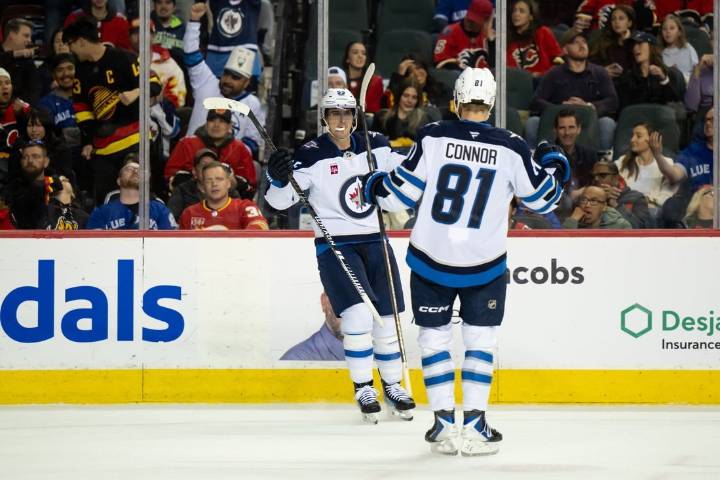 Deadspin | Jets host slumping Kraken seeking 6th straight win