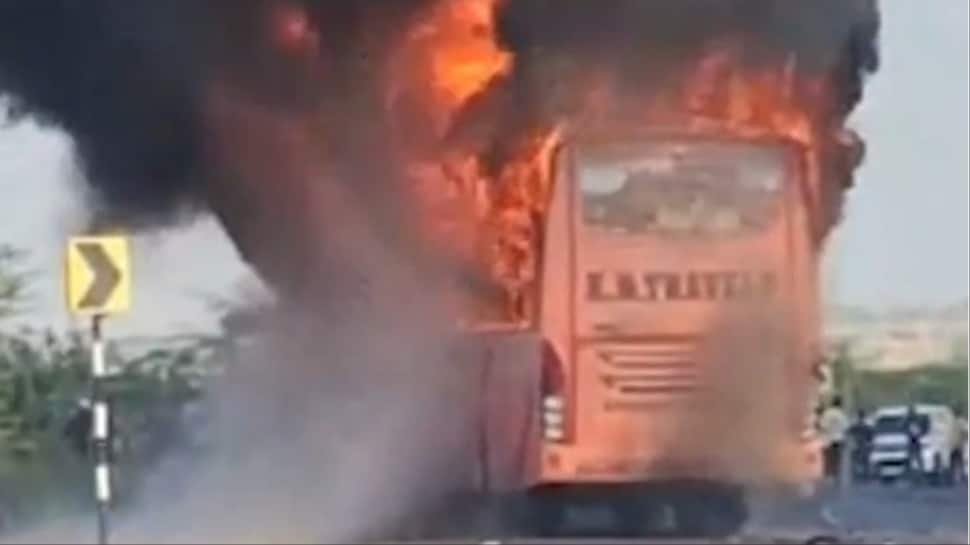 15 Injured As Bus Catches Fire Near Thaiyat Village On Jaisalmer