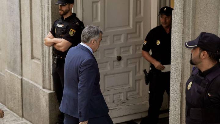 El juez Puente niega "agravio comparativo" entre Cerdán y Ábalos y Koldo: "Las medidas son distintas, pero también su situación"