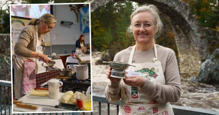 Aussie cook nabs international porridge prize with iconic camping tool