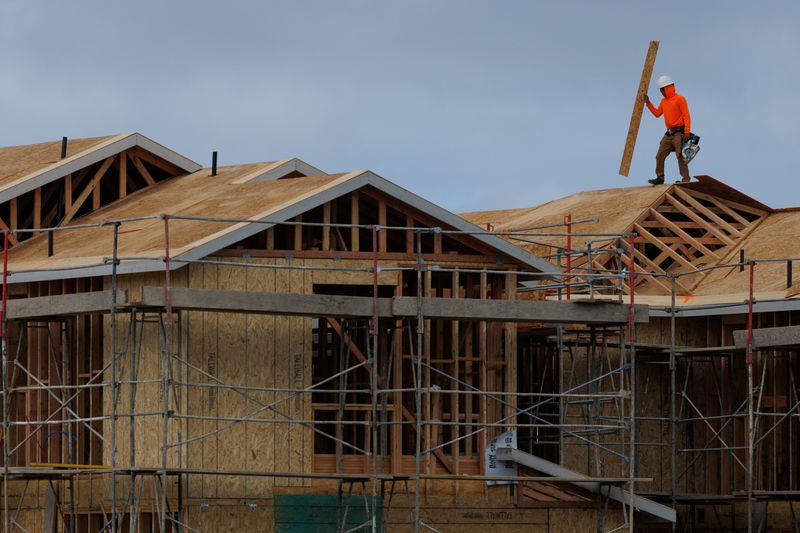 TopBuild buys rival firm SPI for $1 billion
