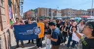 Alumnos de Derecho llevan nuevas peticiones a rectoría