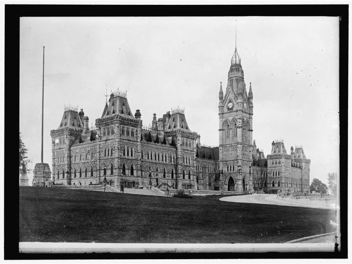 Canada’s Parliament upgrade a stark contrast to East Wing demolition
