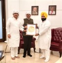 Punjab Cabinet Ministers Call on Maharashtra, Jharkhand, and Delhi CMs to Extend Invitations