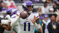 How long did Carson Wentz play with a dislocated shoulder?