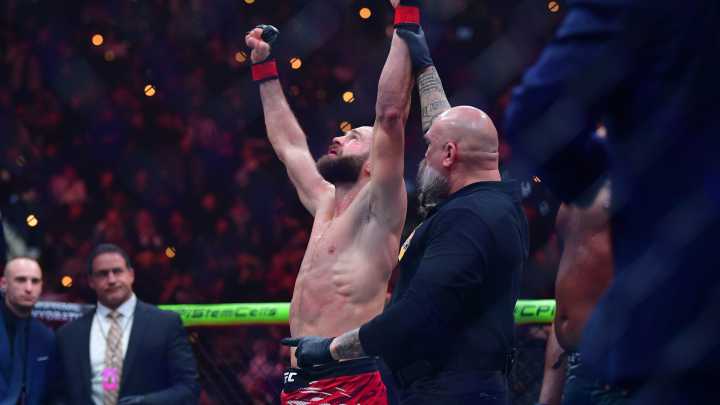 Prochazka vs. Rountree Jr. odds, picks and predictions