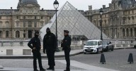 Robo a joyas de "valor incalculable" en el museo de Louvre: Así se habría realizado