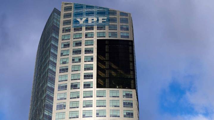 Argentina enfrenta hoy una audiencia clave en Nueva York por el juicio de la expropiación de YPF