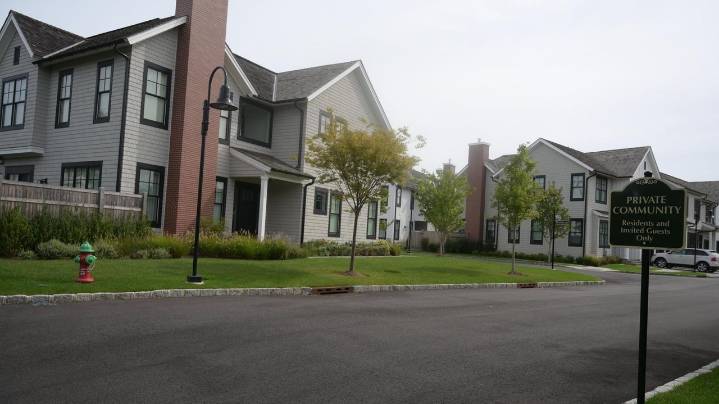 Housing lottery offers condos in Hamptons for $536,000