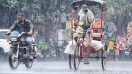 Monsoon Shifts North: Heavy Rain Warning In 10 States, Cyclone Montha Hits Bihar And East