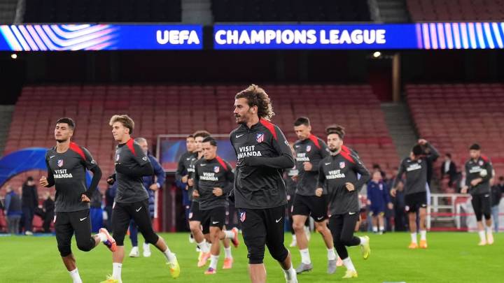 El Arsenal se disculpa con el Atlético por no tener agua caliente al final del entreno