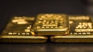 Gold steady after three-day drop as trade hopes sap haven demand