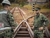 Ingenieros militares alistan regreso a las vías férreas del país tras más de 50 años