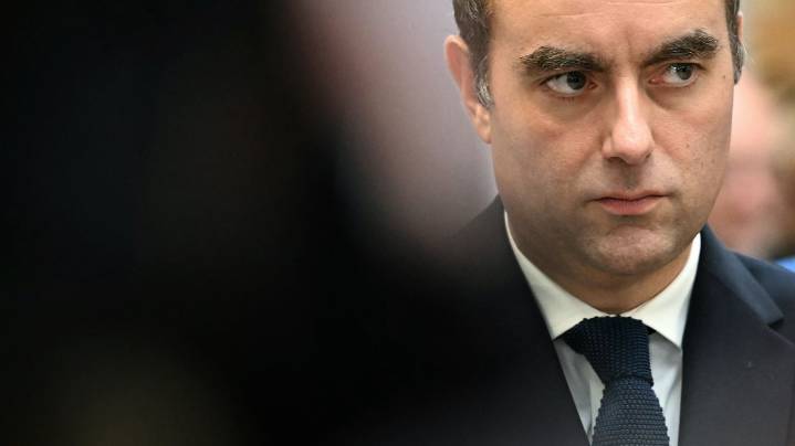 La formación del segundo gabinete de Lecornu se enquista