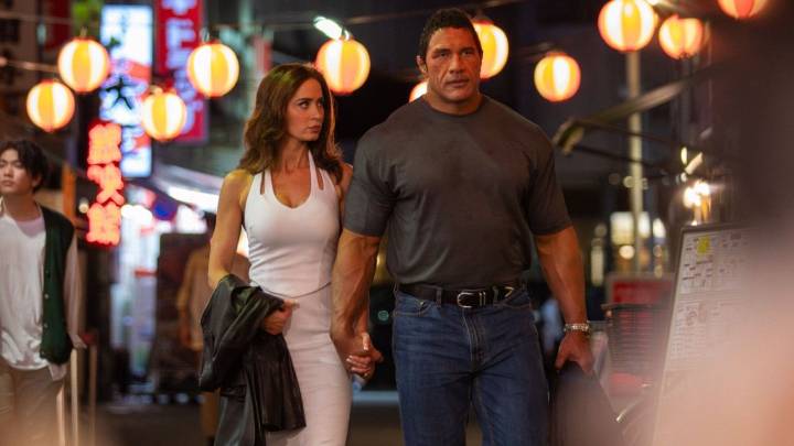 I Can't Get Enough Of This Clip Of Emily Blunt Roasting People Who've Been Saying The Rock Is Skinny Now