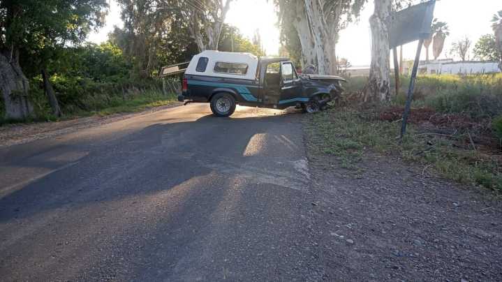Viajaba con más de 2 g/l de alcohol en sangre y chocó en su camioneta