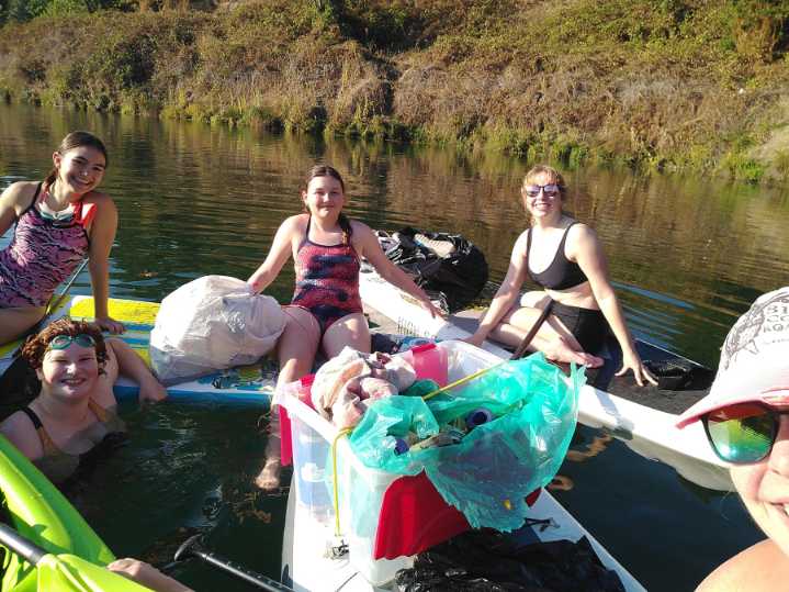 Martinez: Hudson’s Bay, Fort Vancouver swimmers help clean up Klineline Pond