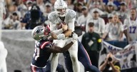 Bills' offense hits another lull as Patriots hand Buffalo first loss of season