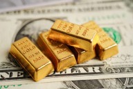 El precio del oro alcanza los 4 mil dólares la onza por primera vez en la historia 7 de octubre de 2025 | Economía Los precios del oro han subido más del 50 % en lo que va de año