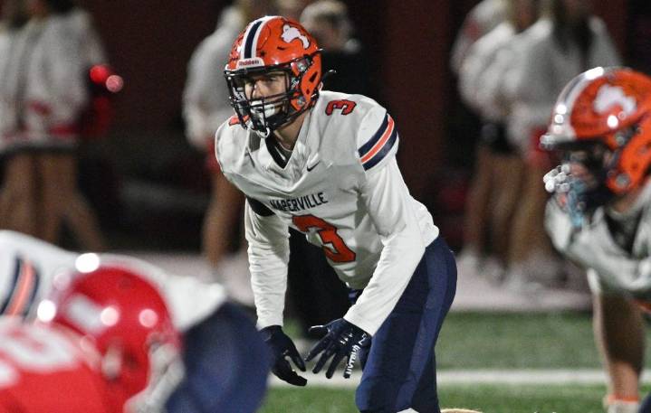 Football: A Jurjovec carries on legacy at Naperville North
