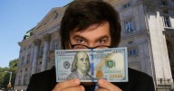El dólar baja $85 tras el resultado electoral y se vende a $1430. ¿A cuánto cotiza en Salta?