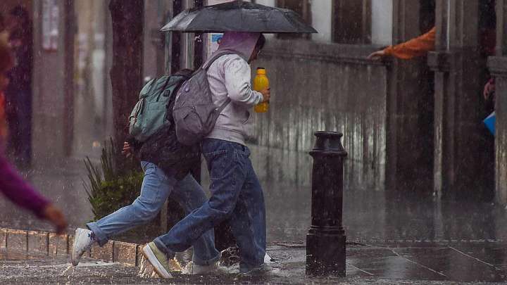 ¿A Qué Hora Habrá Tormenta Eléctrica Hoy? Se Esperan Lluvias Muy Fuertes en CDMX