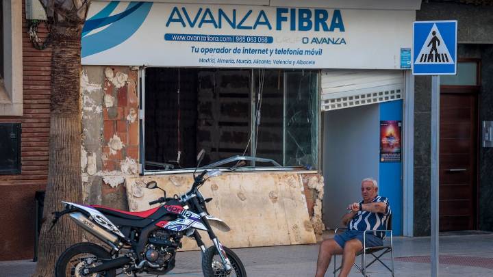 Los pequeños comercios de la zona cero de la DANA todavía facturan un 10% menos que antes