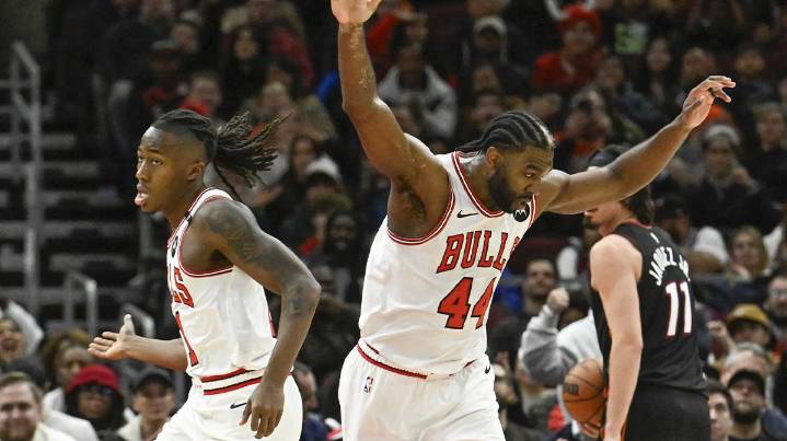 Ayo Dosunmu, Patrick Williams available for season opener vs. Pistons